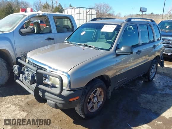 2003 Chevrolet Tracker с VIN 2CNBJ13C136946925, выставлен на аукционе IAAI как лот 41683238 с пробегом 133 316 миль миль и . История ставок и продаж доступна на DreamBid. Изображение 18.