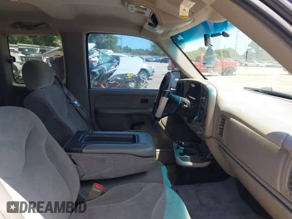 2000 GMC Sierra 1500 SLE z VIN 2GTEC19T4Y1237607, wystawiony jako IAAI lot #42759401 z przebiegiem 228 135 mil mil oraz . Historia ofert i sprzedaży dostępna na DreamBid. Obrazek 5.