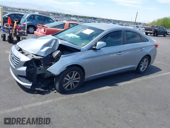 2017 Hyundai Sonata 2.4L with VIN 5NPE24AF6HH561666, listed as a IAAI auction lot 43049289 with Not provided miles and . Bid and sale history available at DreamBid. Image 14.