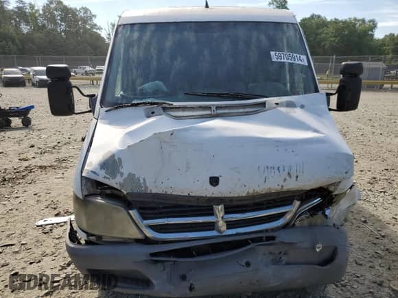 2006 Dodge Sprinter with VIN WD0PD644465930618, listed as a Copart auction lot 59705914 with Not provided miles and Salvage title. Bid and sale history available at DreamBid. Image 5.