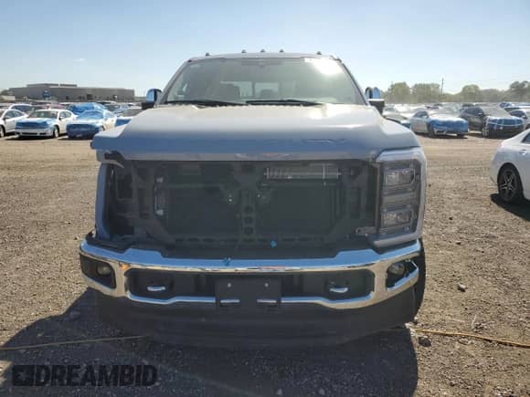 2024 Ford F-250 XL с VIN 1FT8W2BTXREF04978, выставлен на аукционе Copart как лот 82164615 с пробегом 36 миль миль и Списание • Salvage title. История ставок и продаж доступна на DreamBid. Изображение 5.