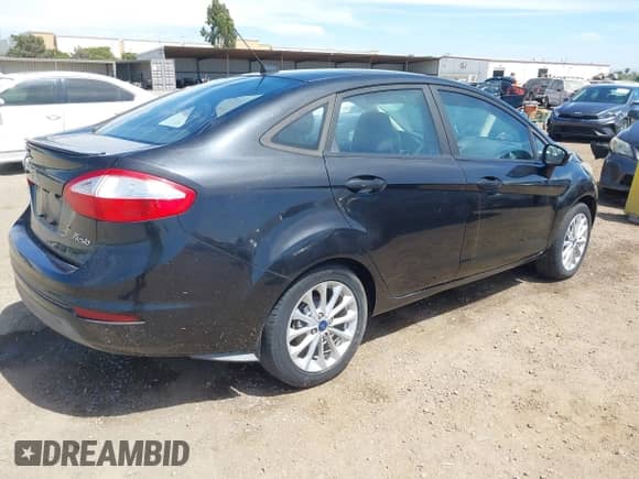 2014 Ford Fiesta SE с VIN 3FADP4BJ9EM110937, выставлен на аукционе IAAI как лот 42817226 с пробегом 63 679 миль миль и . История ставок и продаж доступна на DreamBid. Изображение 4.