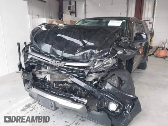 2022 Chevrolet Colorado 4WD Z71 z VIN 1GCGTDENXN1323376, wystawiony jako IAAI lot #42309817 z przebiegiem 56 229 mil mil oraz . Historia ofert i sprzedaży dostępna na DreamBid. Obrazek 6.