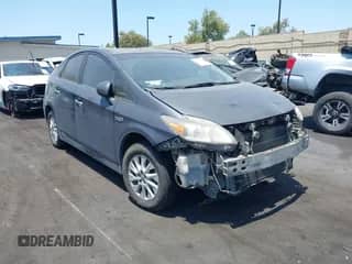 2013 Toyota Prius z VIN JTDKN3DP2D3046985, wystawiony jako IAAI lot #42756069 z przebiegiem 228 958 mil mil oraz . Historia ofert i sprzedaży dostępna na DreamBid. Obrazek 1.