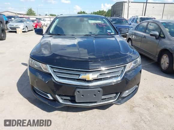 2017 Chevrolet Impala LT z VIN 2G1105SA7H9153251, wystawiony jako IAAI lot #43398622 z przebiegiem 163 061 mil mil oraz . Historia ofert i sprzedaży dostępna na DreamBid. Obrazek 12.