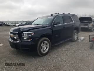 2019 Chevrolet Tahoe with VIN 1GNSKBKC3KR274580, listed as a Copart auction lot 50537835 with 121,231 mi miles and Salvage title. Bid and sale history available at DreamBid. Image 1.