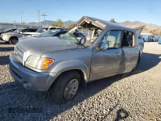 2004 Toyota Tundra SR5 с VIN 5TBDT44134S456198, выставлен на аукционе Copart как лот 65583465 с пробегом 77 696 миль миль и Списание • Salvage title. История ставок и продаж доступна на DreamBid. Изображение 1.