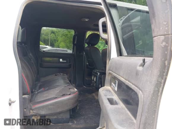 2013 Ford F-150 XL with VIN 1FTFW1EF3DFC74422, listed as a IAAI auction lot 42628205 with 258,733 mi miles and . Bid and sale history available at DreamBid. Image 8.