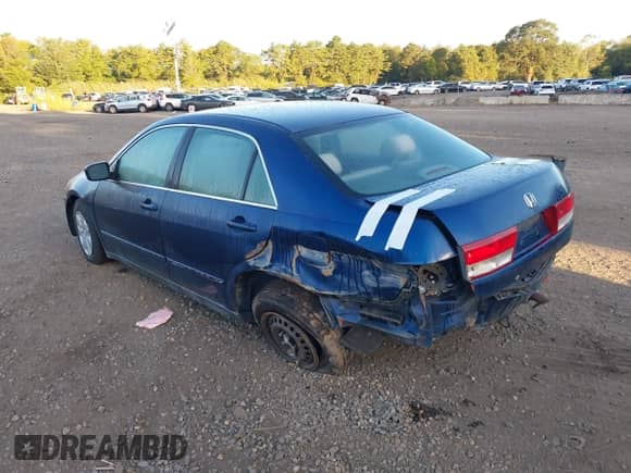 2003 Honda Accord LX z VIN 3HGCM56323G711071, wystawiony jako IAAI lot #43275299 z przebiegiem 296 706 mil mil oraz . Historia ofert i sprzedaży dostępna na DreamBid. Obrazek 3.