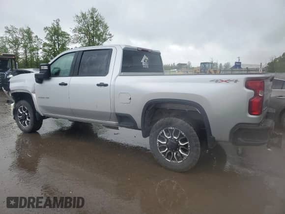2021 Chevrolet Silverado 2500HD Custom с VIN 1GC4YME70MF224962, выставлен на аукционе Copart как лот 58023015 с пробегом 60 617 миль миль и Списание • Salvage title. История ставок и продаж доступна на DreamBid. Изображение 2.