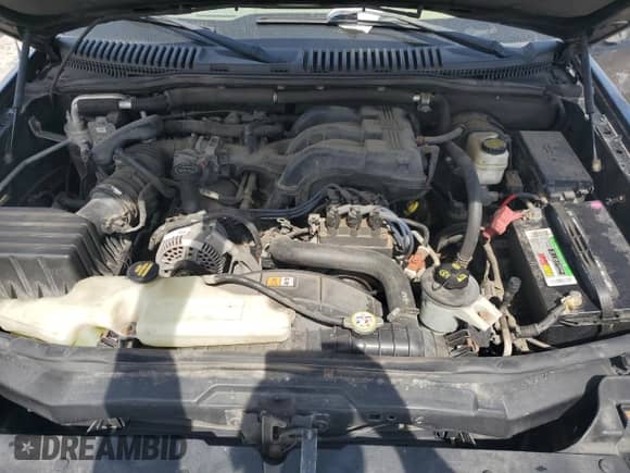2006 Ford Explorer XLT с VIN 1FMEU73E26UB70870, выставлен на аукционе Copart как лот 70656335 с пробегом 203 258 миль миль и Списание • Salvage title. История ставок и продаж доступна на DreamBid. Изображение 11.