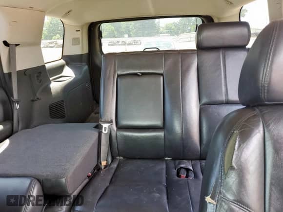 2008 Chevrolet Tahoe LTZ с VIN 1GNFC13J18R108007, выставлен на аукционе Copart как лот 58102505 с пробегом 270 847 миль миль и Чистый • Clean title. История ставок и продаж доступна на DreamBid. Изображение 10.
