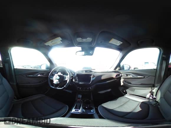 2023 Chevrolet TrailBlazer RS с VIN KL79MTSL7PB073673, выставлен на аукционе IAAI как лот 43165203 с пробегом 20 359 миль миль и . История ставок и продаж доступна на DreamBid. Изображение 19.