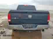 2016 Ram 1500 Lone Star z VIN 3C6RR6LT9GG289088, wystawiony jako Copart lot #65950945 z przebiegiem 121 324 mil mil oraz Czysty tytuł • Clean title. Historia ofert i sprzedaży dostępna na DreamBid. Obrazek 6.