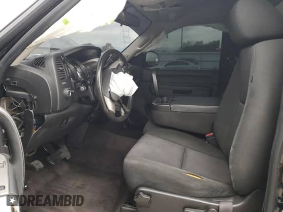 2013 GMC Sierra 1500 SLE z VIN 1GTN2VE09DZ106373, wystawiony jako Copart lot #59624525 z przebiegiem 163 658 mil mil oraz Szkoda całkowita • Salvage title. Historia ofert i sprzedaży dostępna na DreamBid. Obrazek 7.