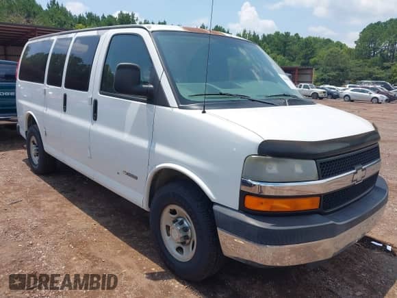 2006 Chevrolet Express Passenger с VIN 1GAHG35U161199048, выставлен на аукционе IAAI как лот 42808701 с пробегом 146 624 миль миль и . История ставок и продаж доступна на DreamBid. Изображение 1.
