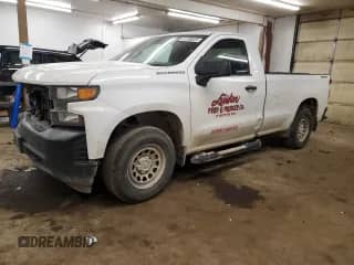 2019 Chevrolet Silverado 1500 Work Truck z VIN 3GCNYAEF4KG181703, wystawiony jako Copart lot #41706825 z przebiegiem 171 583 mil mil oraz Szkoda całkowita • Salvage title. Historia ofert i sprzedaży dostępna na DreamBid. Obrazek 1.