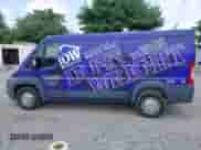 2015 Ram ProMaster Cargo z VIN 3C6TRVAG8FE513533, wystawiony jako IAAI lot #42809221 z przebiegiem 177 853 mil mil oraz . Historia ofert i sprzedaży dostępna na DreamBid. Obrazek 15.