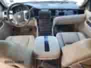2007 Cadillac Escalade ESV с VIN 1GYFK66867R284481, выставлен на аукционе Copart как лот 69938605 с пробегом Не указан миль и Списание • Salvage title. История ставок и продаж доступна на DreamBid. Изображение 8.