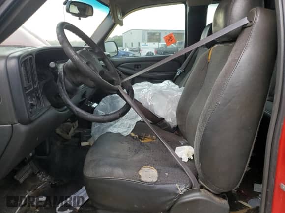 2005 Chevrolet Silverado 1500 Work Truck с VIN 1GCEC19X65Z168456, выставлен на аукционе Copart как лот 68110095 с пробегом Не указан миль и Списание • Salvage title. История ставок и продаж доступна на DreamBid. Изображение 7.