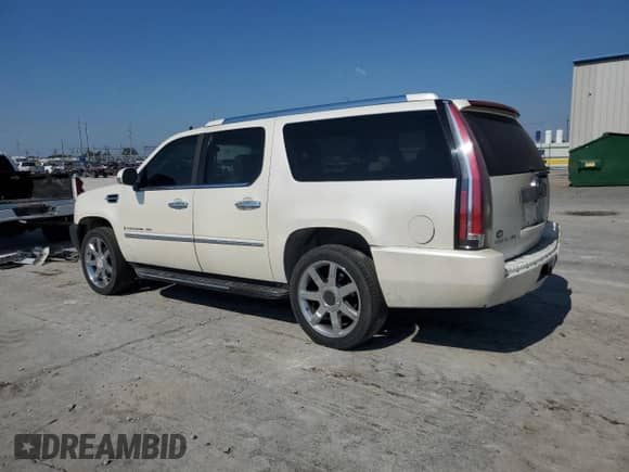 2007 Cadillac Escalade ESV с VIN 1GYFK66847R279456, выставлен на аукционе Copart как лот 82474775 с пробегом 224 608 миль миль и Чистый • Clean title. История ставок и продаж доступна на DreamBid. Изображение 2.