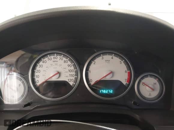 2009 Dodge Grand Caravan SXT with VIN 2D8HN54199R671630, listed as a IAAI auction lot 42836838 with 178,272 mi miles and . Bid and sale history available at DreamBid. Image 7.