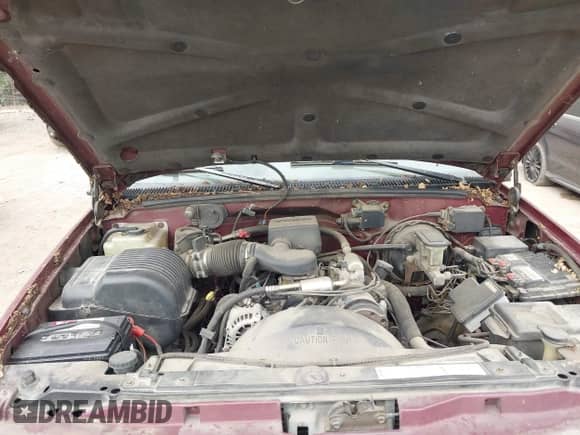 1996 GMC Sierra 1500 with VIN 1GTEC14R3TE521264, listed as a IAAI auction lot 43445138 with 104,184 mi miles and . Bid and sale history available at DreamBid. Image 10.