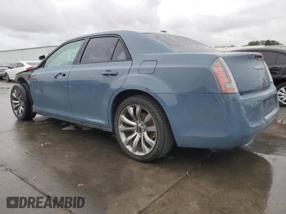 2014 Chrysler 300 S with VIN 2C3CCABG1EH380123, listed as a Copart auction lot 86172615 with 132,104 mi miles and Salvage title. Bid and sale history available at DreamBid. Image 2.