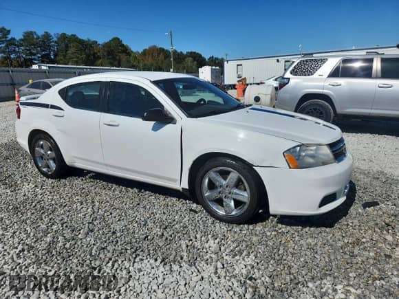 2012 Dodge Avenger SE с VIN 1C3CDZAB4CN158553, выставлен на аукционе Copart как лот 86996365 с пробегом 150 436 миль миль и Списание • Salvage title. История ставок и продаж доступна на DreamBid. Изображение 4.