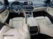 2018 BMW 5 Series 530i с VIN WBAJA5C59JWA38928, выставлен на аукционе Copart как лот 69175705 с пробегом 73 338 миль миль и Списание • Salvage title. История ставок и продаж доступна на DreamBid. Изображение 8.