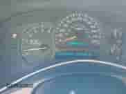2003 Chevrolet Suburban LT с VIN 1GNEC16Z13J216552, выставлен на аукционе IAAI как лот 40193670 с пробегом 235 840 миль миль и . История ставок и продаж доступна на DreamBid. Изображение 7.