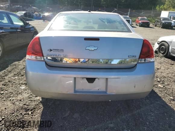 2007 Chevrolet Impala LS с VIN 2G1WB58K379383206, выставлен на аукционе Copart как лот 87051785 с пробегом 167 864 миль миль и Списание • Salvage title. История ставок и продаж доступна на DreamBid. Изображение 6.