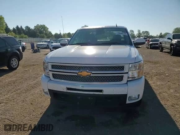 2013 Chevrolet Silverado 1500 LTZ z VIN 1GCRKTE7XDZ351847, wystawiony jako Copart lot #70548135 z przebiegiem 99 184 mil mil oraz Szkoda całkowita • Salvage title. Historia ofert i sprzedaży dostępna na DreamBid. Obrazek 13.