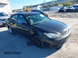 2005 Toyota Camry STD with VIN 4T1BE32K05U399109, listed as a IAAI auction lot 43408167 with 192,244 mi miles and . Bid and sale history available at DreamBid. Image 1.