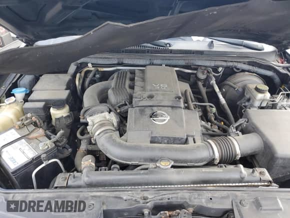 2011 Nissan Pathfinder Silver z VIN 5N1AR1NB5BC634542, wystawiony jako Copart lot #44106205 z przebiegiem 105 421 mil mil oraz Szkoda całkowita • Salvage title. Historia ofert i sprzedaży dostępna na DreamBid. Obrazek 12.