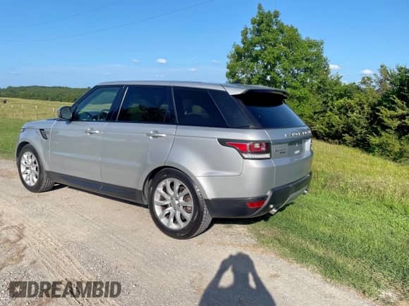 2016 Land Rover Range Rover Sport HSE с VIN SALWR2KF4GA649245, выставлен на аукционе Copart как лот 61695315 с пробегом 82 807 миль миль и Чистый • Clean title. История ставок и продаж доступна на DreamBid. Изображение 3.