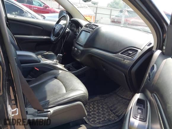 2016 Dodge Journey Crossroad Plus with VIN 3C4PDDGG4GT242199, listed as a IAAI auction lot 42530959 with 212,522 mi miles and . Bid and sale history available at DreamBid. Image 5.