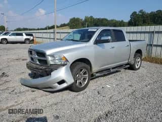 2012 Ram 1500 Laramie Longhorn z VIN 1C6RD7PT5CS348378, wystawiony jako Copart lot #80868745 z przebiegiem 208 362 mil mil oraz Szkoda całkowita • Salvage title. Historia ofert i sprzedaży dostępna na DreamBid. Obrazek 1.