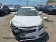 2014 Chevrolet Cruze 1LT z VIN 1G1PC5SB7E7166217, wystawiony jako IAAI lot #41839197 z przebiegiem 133 436 mil mil oraz . Historia ofert i sprzedaży dostępna na DreamBid. Obrazek 12.