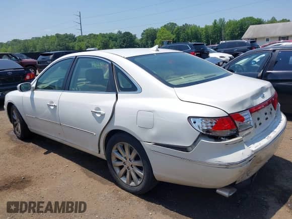 2009 Hyundai Azera Limited с VIN KMHFC46F29A357851, выставлен на аукционе IAAI как лот 42580955 с пробегом 143 807 миль миль и . История ставок и продаж доступна на DreamBid. Изображение 3.