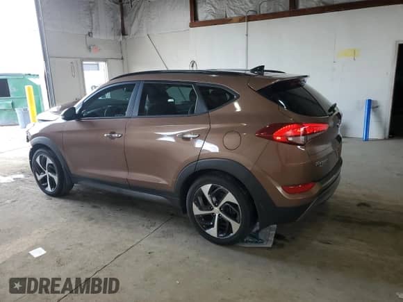 2016 Hyundai Tucson Limited z VIN KM8J33A26GU086636, wystawiony jako Copart lot #67650275 z przebiegiem 79 688 mil mil oraz Szkoda całkowita • Salvage title. Historia ofert i sprzedaży dostępna na DreamBid. Obrazek 2.