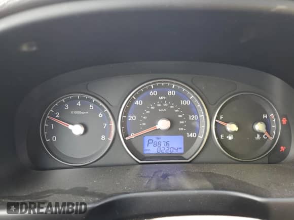 2011 Hyundai Santa Fe Limited with VIN 5XYZKDAG6BG006774, listed as a Copart auction lot 80102105 with 82,204 mi miles and Salvage title. Bid and sale history available at DreamBid. Image 9.