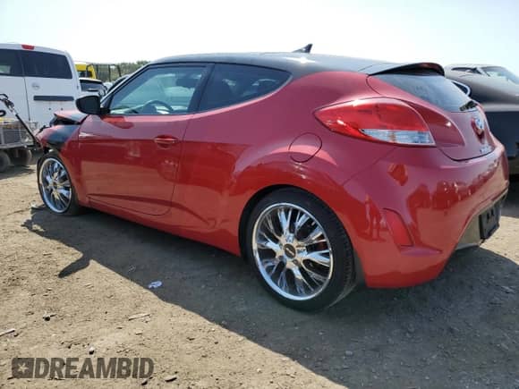 2012 Hyundai Veloster w/Red Int с VIN KMHTC6AD4CU054208, выставлен на аукционе Copart как лот 62169895 с пробегом 61 088 миль миль и Списание • Salvage title. История ставок и продаж доступна на DreamBid. Изображение 2.