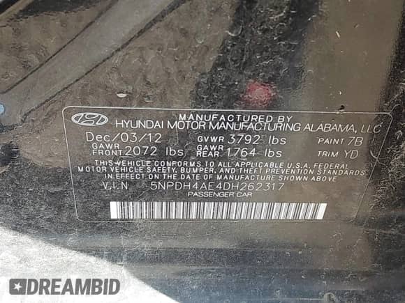 2013 Hyundai Elantra GLS z VIN 5NPDH4AE4DH262317, wystawiony jako IAAI lot #43273552 z przebiegiem 101 902 mil mil oraz . Historia ofert i sprzedaży dostępna na DreamBid. Obrazek 9.