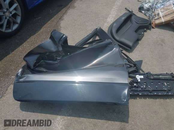 2021 Ram 1500 TRX with VIN 1C6SRFU99MN830292, listed as a IAAI auction lot 42449971 with 48,931 mi miles and . Bid and sale history available at DreamBid. Image 12.