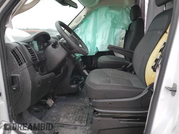 2022 Ram ProMaster Cargo z VIN 3C6LRVDGXNE125245, wystawiony jako Copart lot #44778685 z przebiegiem 44 833 mil mil oraz Szkoda całkowita • Salvage title. Historia ofert i sprzedaży dostępna na DreamBid. Obrazek 7.