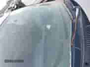 1999 Saturn SL z VIN 1G8ZK5274XZ319152, wystawiony jako IAAI lot #42315756 z przebiegiem Nie podano mil oraz . Historia ofert i sprzedaży dostępna na DreamBid. Obrazek 12.