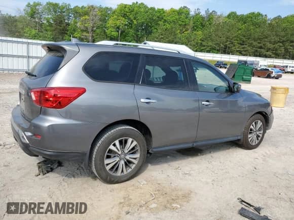 2019 Nissan Pathfinder S z VIN 5N1DR2MN1KC639249, wystawiony jako Copart lot #55269475 z przebiegiem 96 728 mil mil oraz Szkoda całkowita • Salvage title. Historia ofert i sprzedaży dostępna na DreamBid. Obrazek 3.