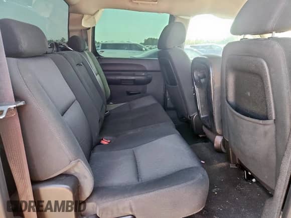 2012 Chevrolet Silverado 1500 LS z VIN 3GCPCREA9CG157053, wystawiony jako Copart lot #72037255 z przebiegiem 240 289 mil mil oraz Szkoda całkowita • Salvage title. Historia ofert i sprzedaży dostępna na DreamBid. Obrazek 10.