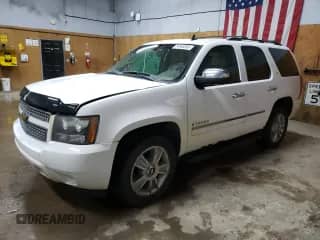 2009 Chevrolet Tahoe Commercial z VIN 1GNFK13099R178284, wystawiony jako Copart lot #54564595 z przebiegiem 165 448 mil mil oraz Czysty tytuł • Clean title. Historia ofert i sprzedaży dostępna na DreamBid. Obrazek 1.